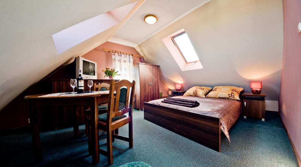 Dom Artusa Ustka Habitación foto