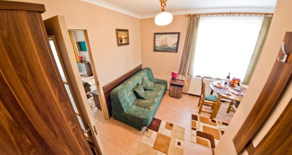 Dom Artusa Ustka Habitación foto